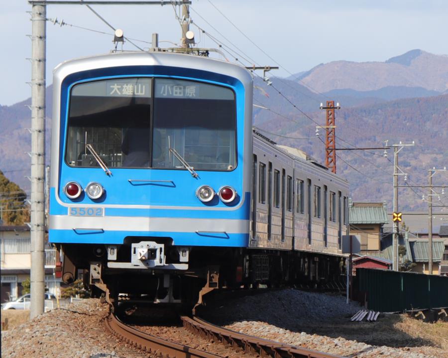 5502