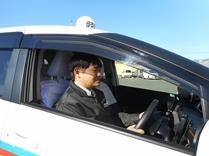 先輩と一緒に運転！道を覚えます！